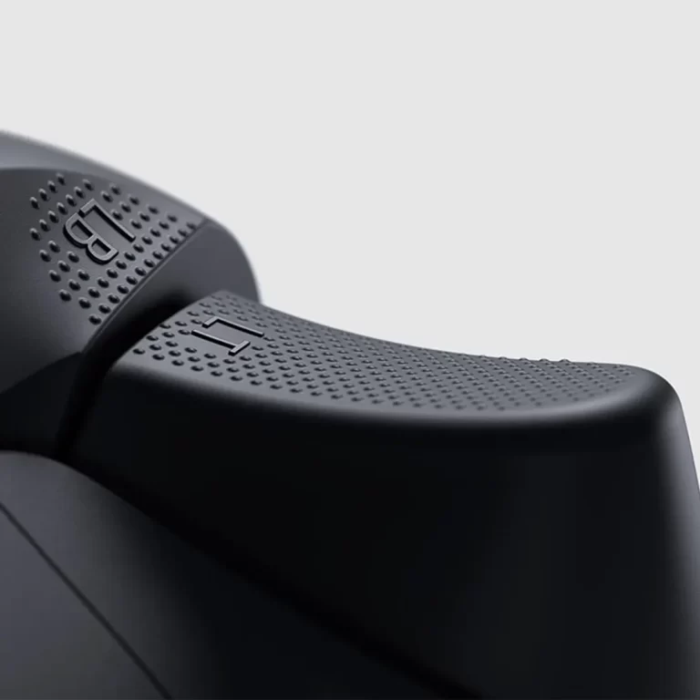 دسته بازی مایکروسافت ایکس باکس مدل Carbon Black با رنگ مشکی